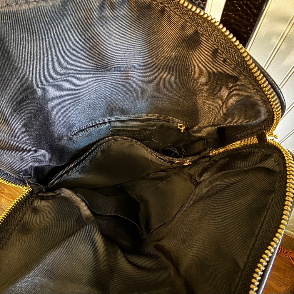 Vera Peele Black Genuine Leather Women’s Purse Backpack - Picture 8 of 8